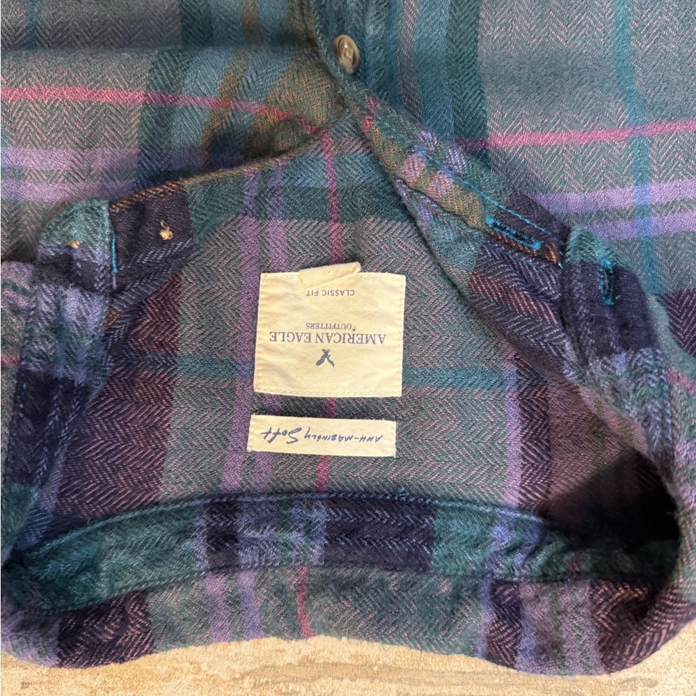 American Eagle Outfitters Green and Blue Plaid Button-Down Shirt - Picture 5 of 5